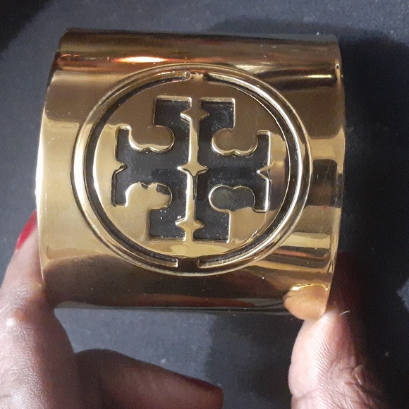 Tory Burch Gold Tone Miller Cuff Bracelet Rare - Picture 2 of 7